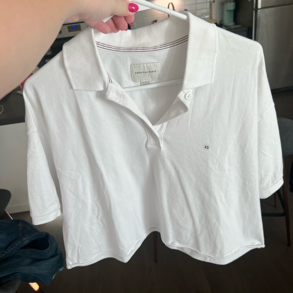 American Eagle Collared Crop